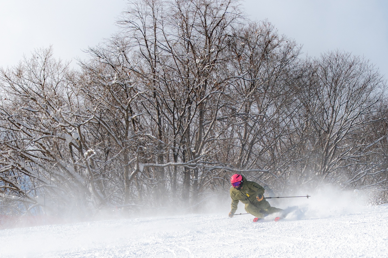 長野、北海道、岩手を巡る【2026 ATOMIC TEST DRIVE】朝里川温泉スキー場会場に初参加！最新モデルのスキー板が勢ぞろい。たくさん試乗して、自分にあった１台を見つけましょう♪